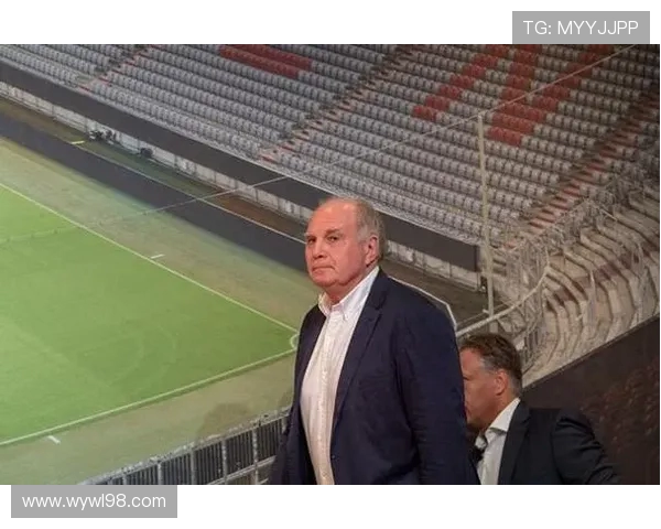 赫内斯力挺诺伊尔回归德国队 德天空称其数据仍居世界顶尖行列 赫内斯力挺诺伊尔回归德国队 德天空称其数据仍居世界顶尖行列